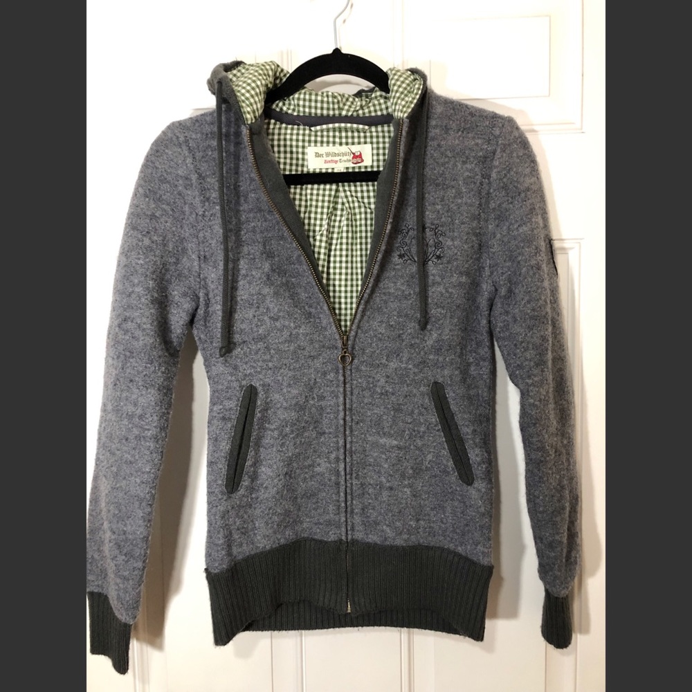 German Brand Der Wildschütz Trachtenmode Jacket 34